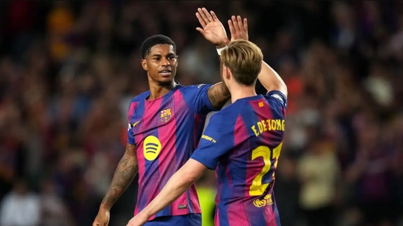 Frenkie de Jong បាននិយាយសសើរ Marcus Rashford ថា បានជួយបង្កើនគុណភាពការលេងរបស់ក្រុមយ៉ាងច្រើន